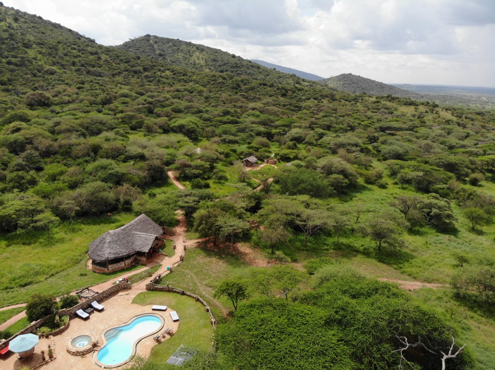 Kichaka Camp - Glamping Near Nairobi